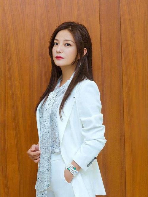 吃娱乐圈的瓜妹